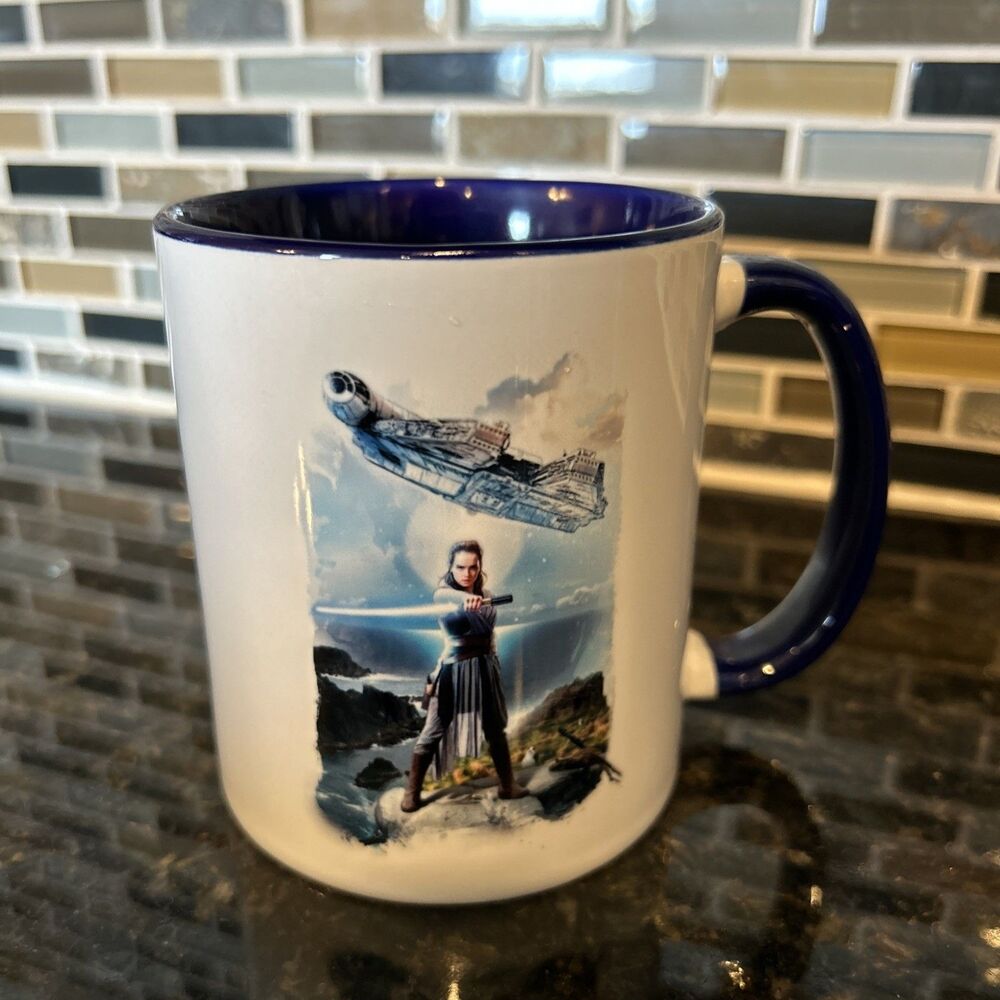 EUC STAR WARS Rey & Millennium Falcon Ceramic Mug 11oz no box collector item